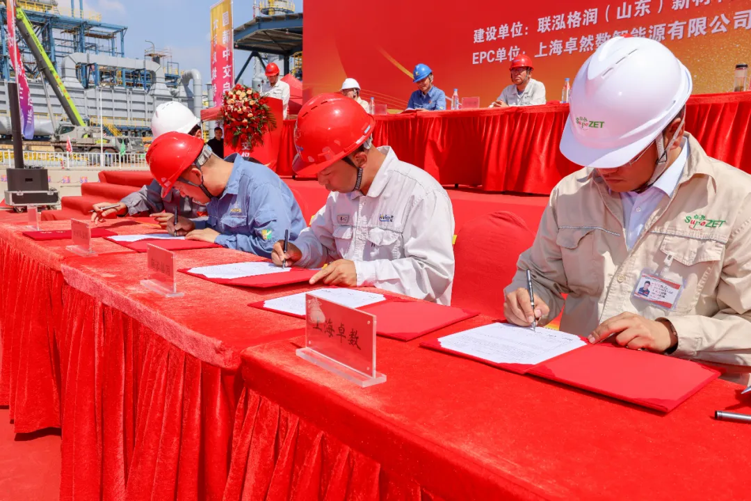 PG模拟器股份总承包联泓格润24万吨/年聚醚多元醇项目圆满中交